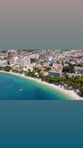 Others 2, Lux Dalmatia I & R, Makarska
