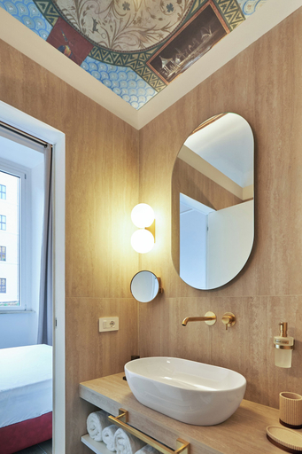 Bathroom 2, Fantini Rooms- Fori Imperiali, Roma