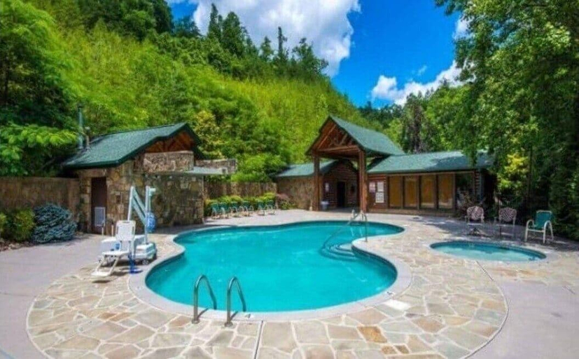 Pool 4, Majestic Vista 3 Bedroom Cabin, Sevier