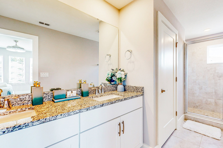 Bathroom 3, Bright Home With Private Pool, Washer/dryer and Internet, Osceola