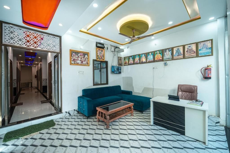Lobby, Omji Ashram- Dwarika Bhawan, Faizabad