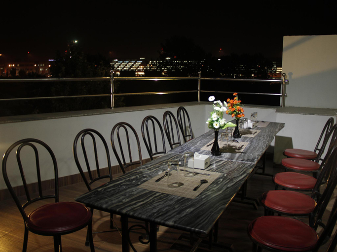 Food & Drinks 5, Regal Airport Hotel, Bagmati