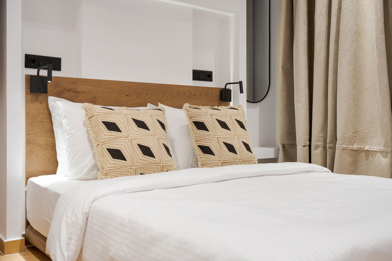 Room 3, Acropolis City Icon Residence, Attica