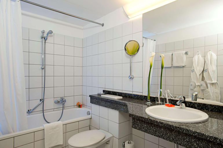 Bathroom, Hirschberg Heidelberg, Rhein-Neckar-Kreis