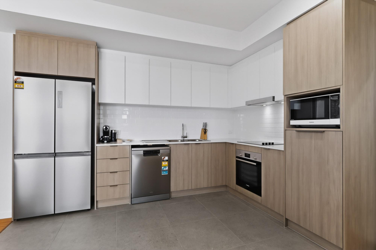 Kitchen, Brand-New 3-Bed Apartment with Scenic Views, Perth