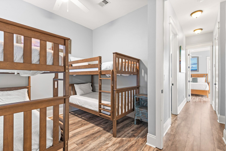 Bedroom 2, Steps From Pool - Minutes to Beach in Blue Mountain, Walton