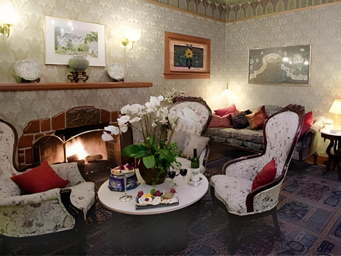 Public Area 3, Mill Rose Inn, San Mateo