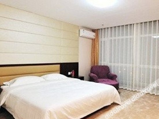 Others 5, Hexing Hotel, Baishan