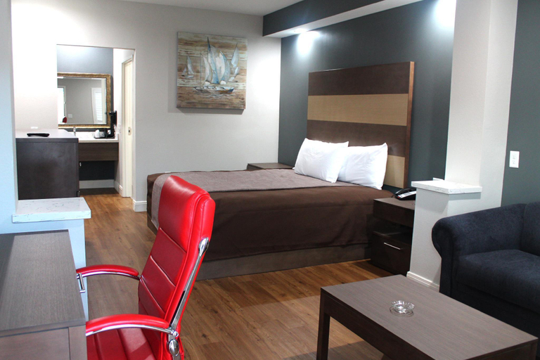 Bedroom 4, Grand Villa Inn Suites Westchase, Houston