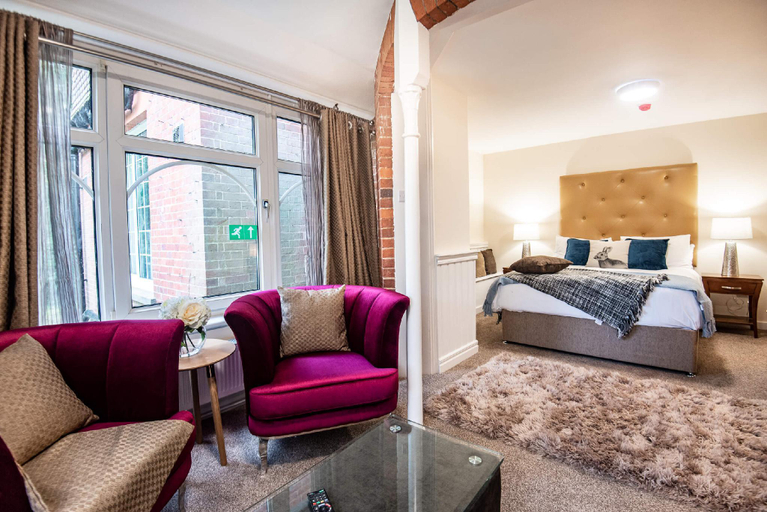 Bedroom 5, Waterhall Country House, West Sussex