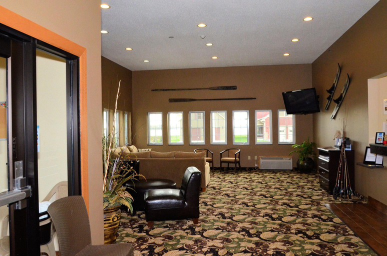 Public Area 2, Cobblestone Inn and Suites - Lake View, Sac