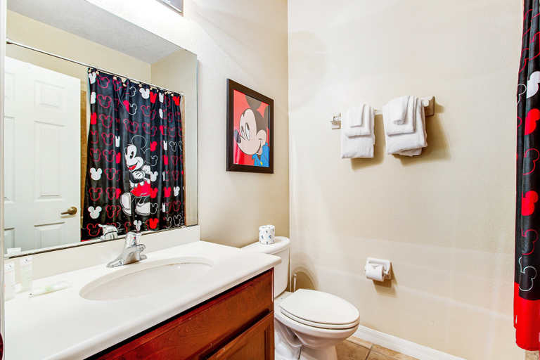 Bathroom 3, Bright, Centrally-located Getaway With a Pool, Clubhouse, & Fast Wifi, Osceola