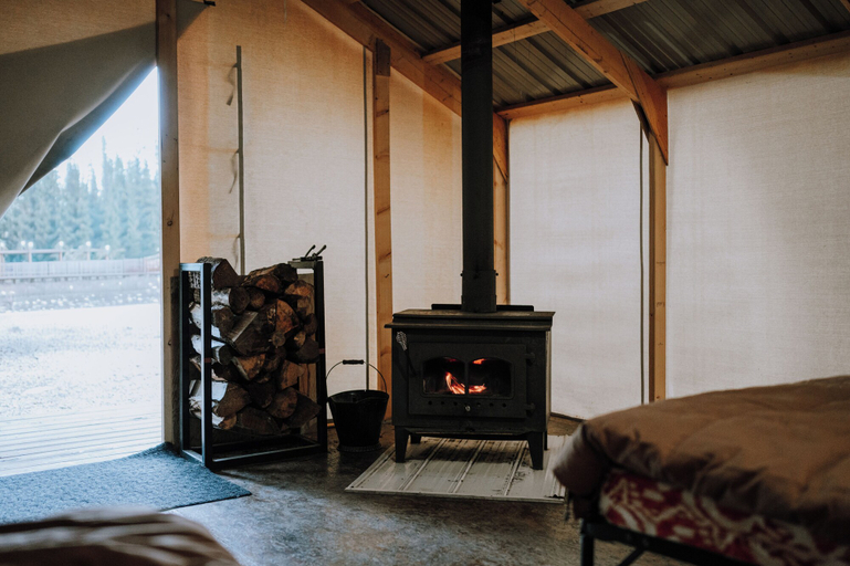 Interior 5, The Lodge at Panther River, Division No. 9