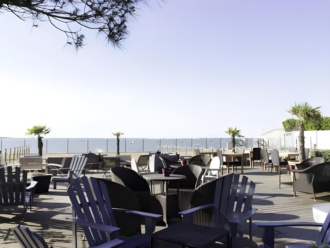 Food & Drinks 4, Hotel de la Plage Ronce-les-Bains, Charente-Maritime