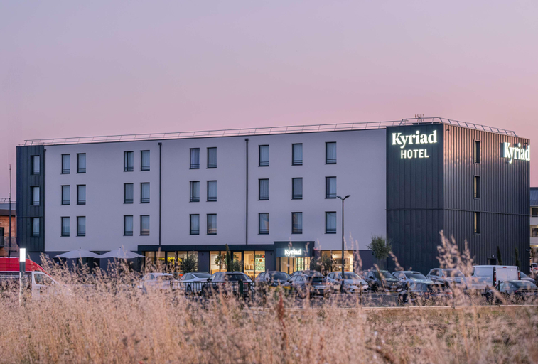 Exterior & Views 2, Kyriad Châteauroux Nord - Aéroport, Indre