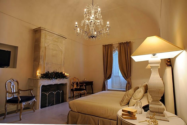 Bedroom 3, Castello Camemi, Catania