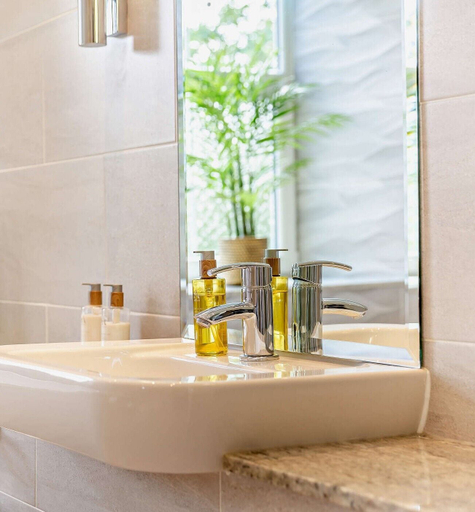 Bathroom 5, Muckrach Country House, Highland
