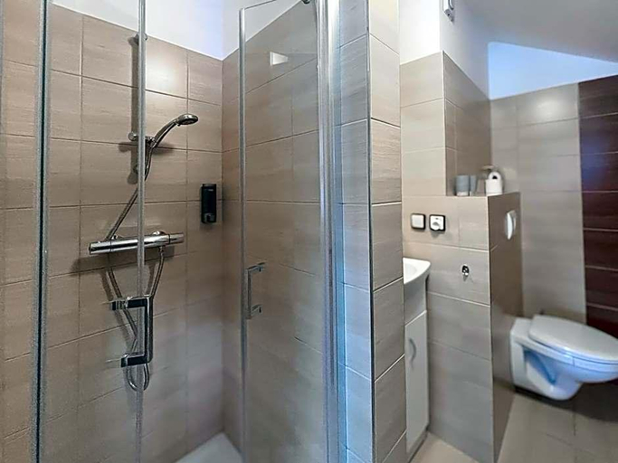 Bathroom 2, Hotel Pod Radnici, Šumperk