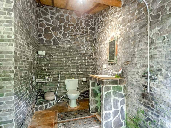 Bathroom 4, Villa Boreh Beach Resort and Spa, Buleleng