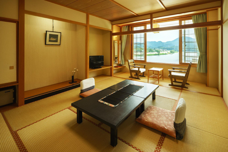Bedroom 4, Satorikan, Gosen