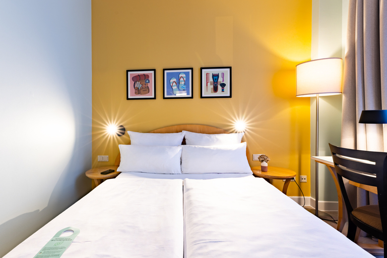 Bedroom 3, Garner Hotel Berlin - Messe by IHG, Berlin