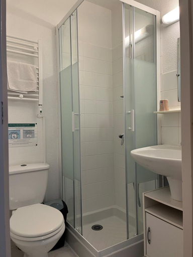 Bathroom 4, Olydea les Epesses, Vendée