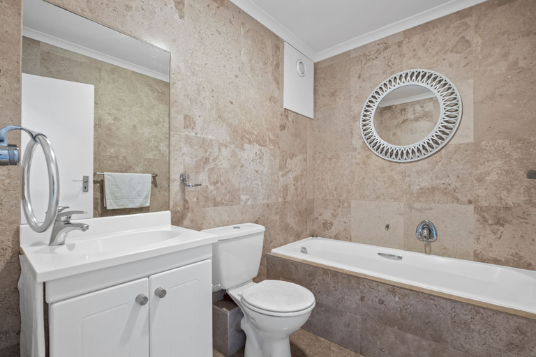 Bathroom 3, The Waves 1002, City of Cape Town
