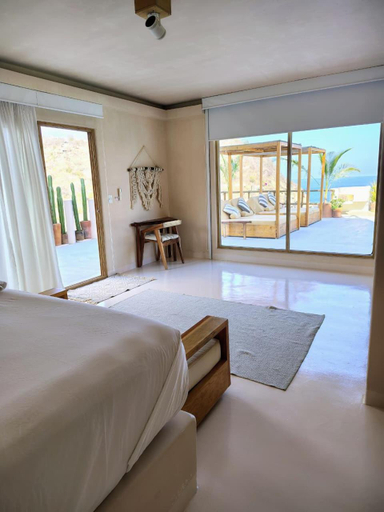 Bedroom 3, Xeno Hotel Boutique, Dist. Pochutla
