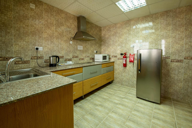 Others 5, Manaf Hotel Suites, Seeb