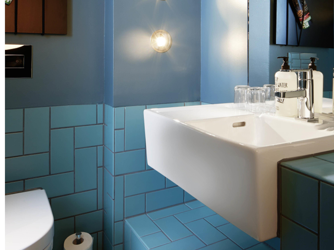 Bathroom, 25hours Hotel The Goldman, Frankfurt am Main