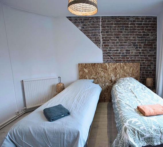Room 5, La Maison Citadine Garage Wifi Lavelinge 4pers, Pas-de-Calais