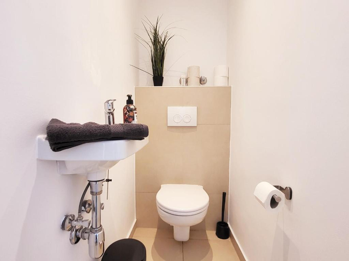 Bathroom 4, Buchengasse City Apartment Vienna, Wien