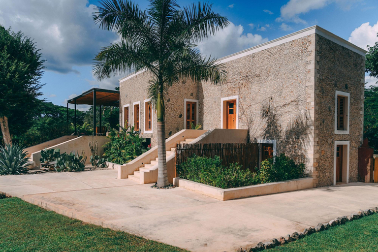 Exterior & Views 2, Destino Mío, Tekit