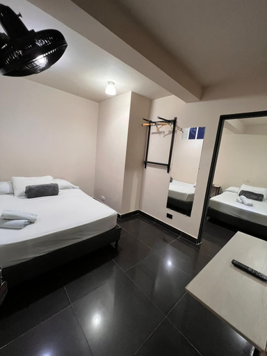 Bathroom, AURA, Medellín