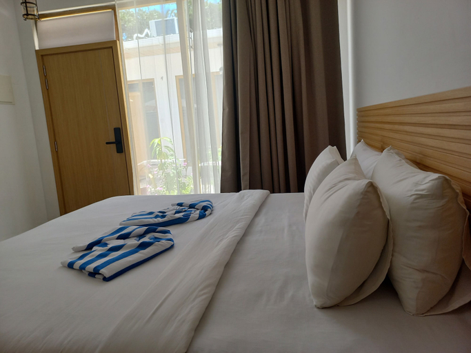 Bedroom 2, Dhigurah Tourist Hotel