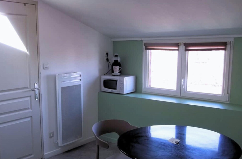 Room 3, Le Petit Cocon Lave Linge Proche Bollaert 2pers, Pas-de-Calais