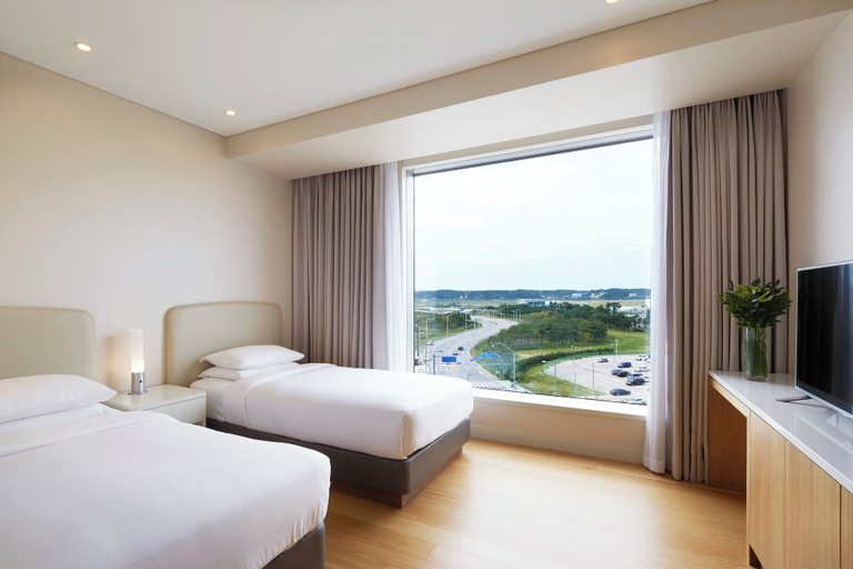 Room 5, Hyatt Regency Incheon Paradise City, Jung