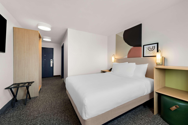 Bedroom 3, Spark by Hilton Norfolk, Norfolk
