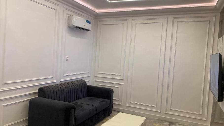 Others 5, Chateux de Atlantique Hotel, Eti-Osa