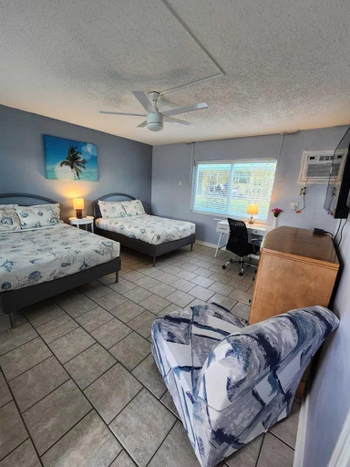 Bedroom 3, Great Escape By Lowkl, Broward