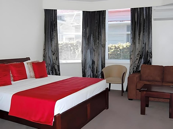 Bedroom 5, Asure At Eden Park, Waitakere