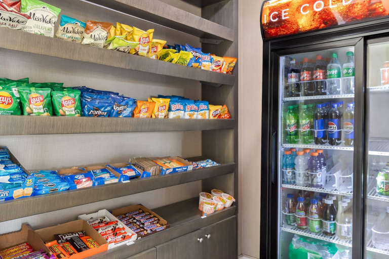 Food & Drinks 5, Quality Inn & Suites Lexington, Lexington