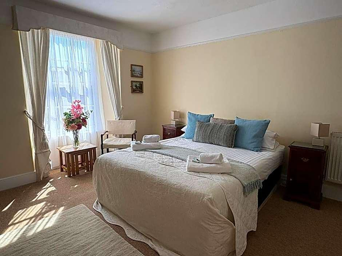 Bedroom 5, Union Hotel Penzance, Cornwall