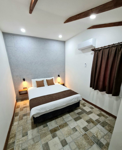Bedroom 4, Milyos Hotel, Bucak