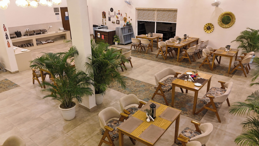 Food & Drinks 5, Corbett The Regnum Resort, Nainital