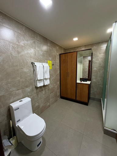 Bathroom 3, AVENUE PARK HOTEL, Bo'stonliq