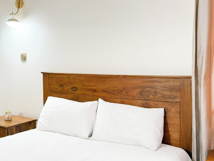 Room 5, Constatia Homes, Kampala