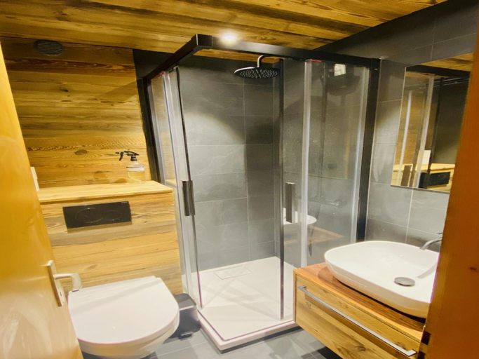 4, Apartment in Veysonnaz near Ski Lift, Sion