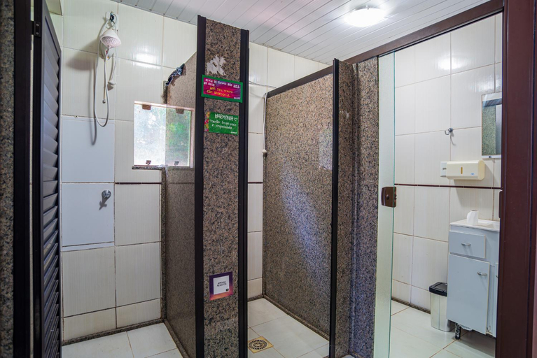 Bathroom 3, Pousada Flora Bamboo, Chapecó