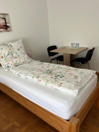 Bedroom 3, Nita, Esslingen